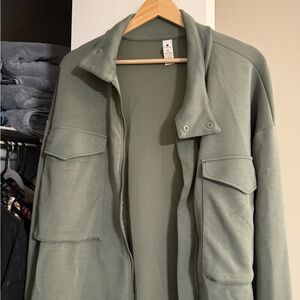 Yogalicious Softlite Scuba Jacket in Olive